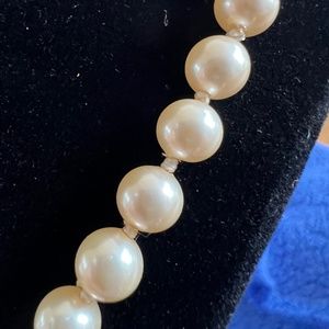 Vintage Marvella Pearl Necklace, 24", EUC